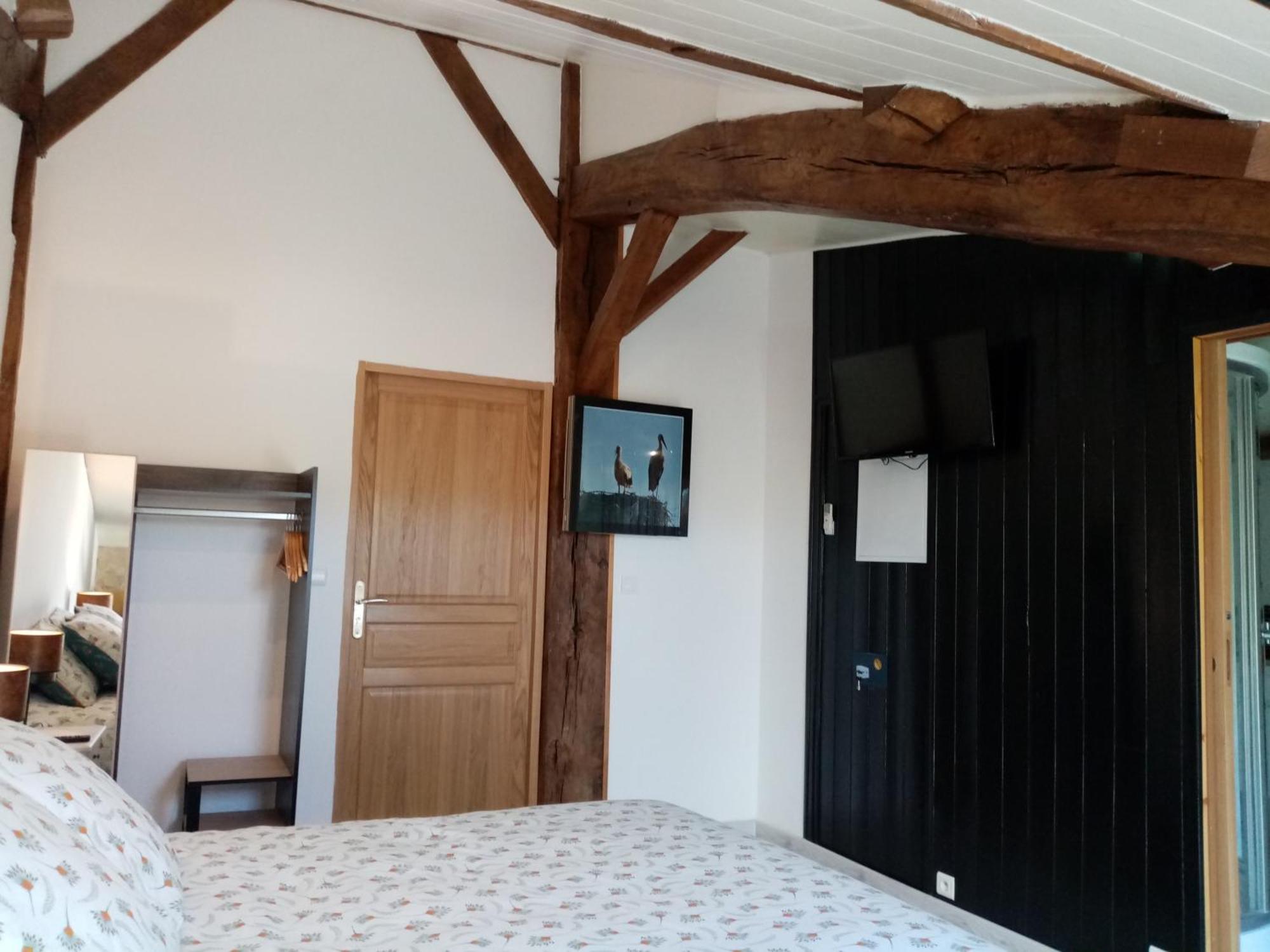 Riviere-Saas-et-GourbyDomaine De Poumatan住宿加早餐旅馆 外观 照片